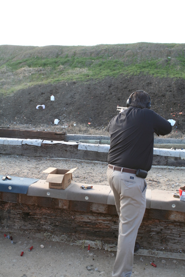 2010/01(January)/ITOC-R1-TeamLead-Tazer/640x480_2010-01-12-ITOC-R1-TeamLead-122-Steve.JPG
