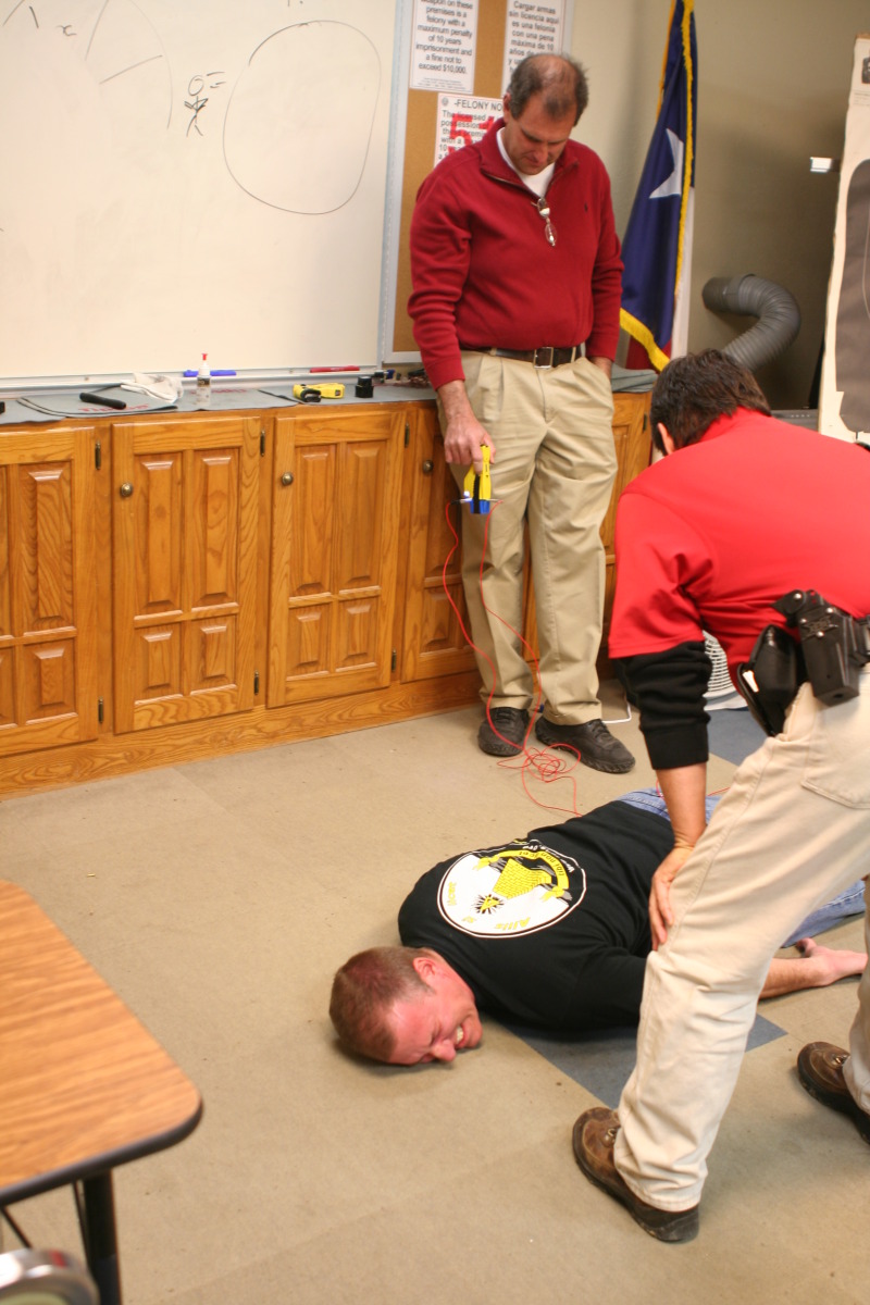 2010-01-12-ITOC-R1-TeamLead-017-Travis-gets-tazed.JPG