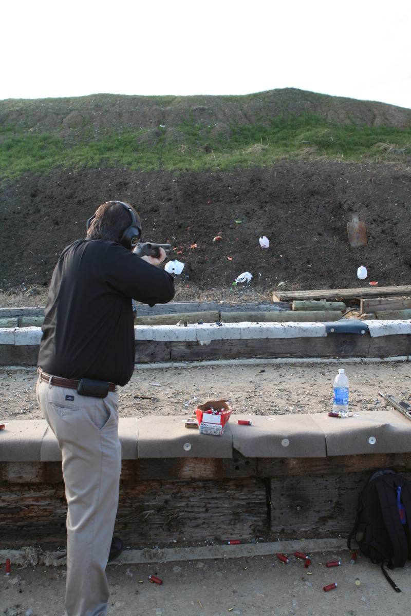 2010/01(January)/ITOC-R1-TeamLead-Tazer/800x600_2010-01-12-ITOC-R1-TeamLead-125-Steve.JPG