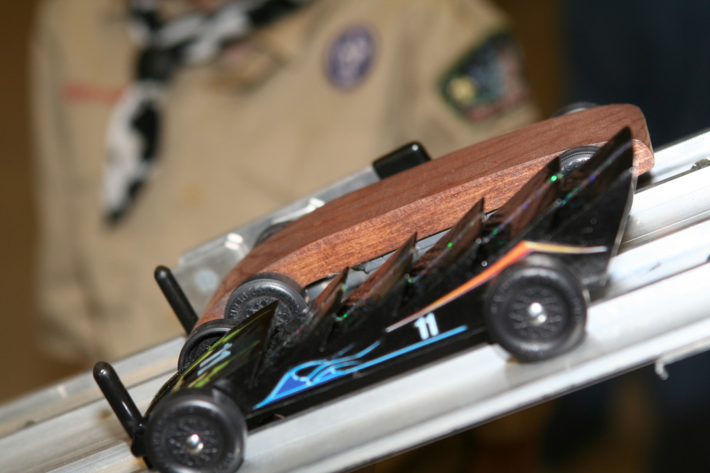 2010/01(January)/Pack409-Pinewood-Derby/1024x768_2010-01-16-Pack409-Pinewood-Derby-040.JPG