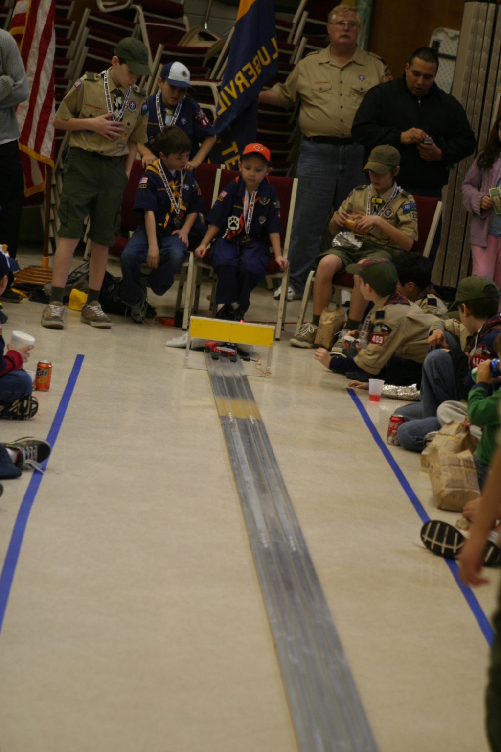 2010/01(January)/Pack409-Pinewood-Derby/1024x768_2010-01-16-Pack409-Pinewood-Derby-065.JPG
