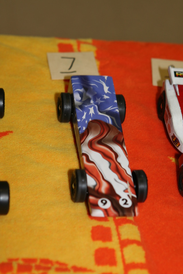 2010/01(January)/Pack409-Pinewood-Derby/640x480_2010-01-16-Pack409-Pinewood-Derby-008.JPG