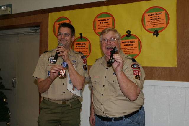 2010/01(January)/Pack409-Pinewood-Derby/640x480_2010-01-16-Pack409-Pinewood-Derby-092-Matt-JimWebb.JPG