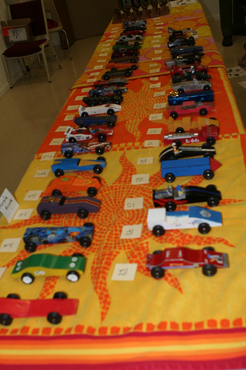 2010/01(January)/Pack409-Pinewood-Derby/800x600_2010-01-16-Pack409-Pinewood-Derby-004.JPG