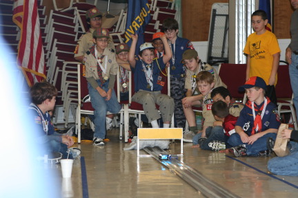 2010-01-16-Pack409-Pinewood-Derby-098-Case.JPG