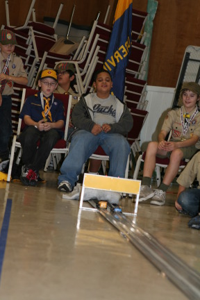 2010-01-16-Pack409-Pinewood-Derby-113.JPG