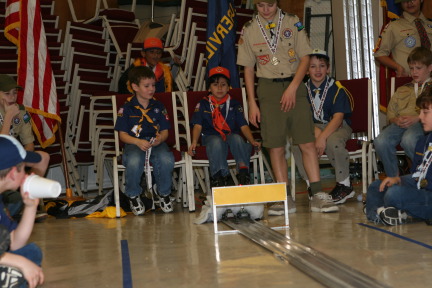 2010-01-16-Pack409-Pinewood-Derby-124.JPG