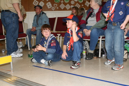 2010-01-16-Pack409-Pinewood-Derby-142.JPG