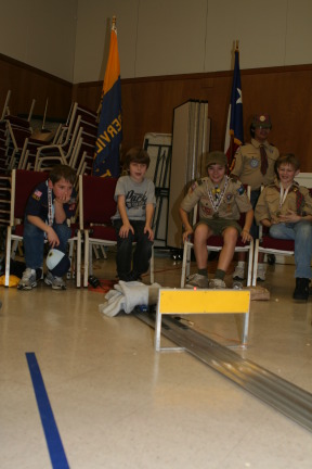 2010-01-16-Pack409-Pinewood-Derby-146.JPG