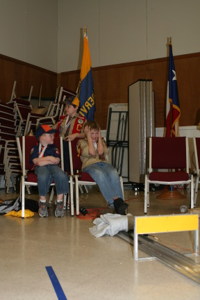 2010-01-16-Pack409-Pinewood-Derby-149.JPG