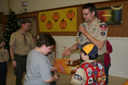2010-01-16-Pack409-Pinewood-Derby-185-Matt-Thomas-Logan.JPG