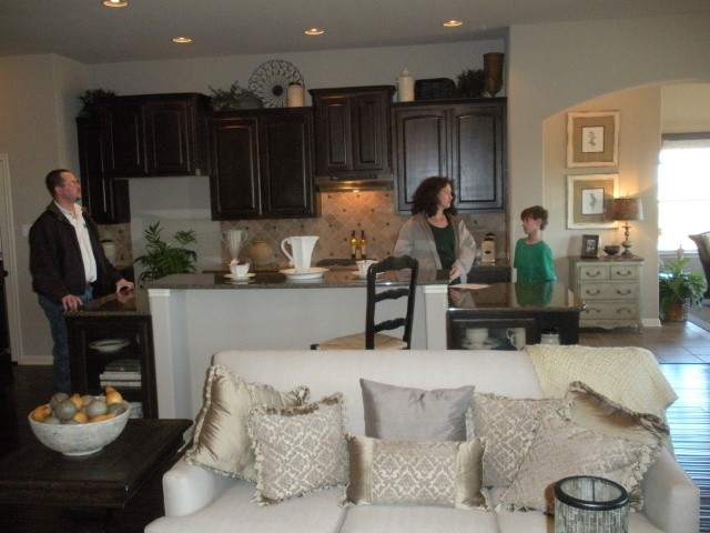 2010/02(February)/House-Hunting-Plans/640x480_2010-02-06-House-Hunting-06.JPG