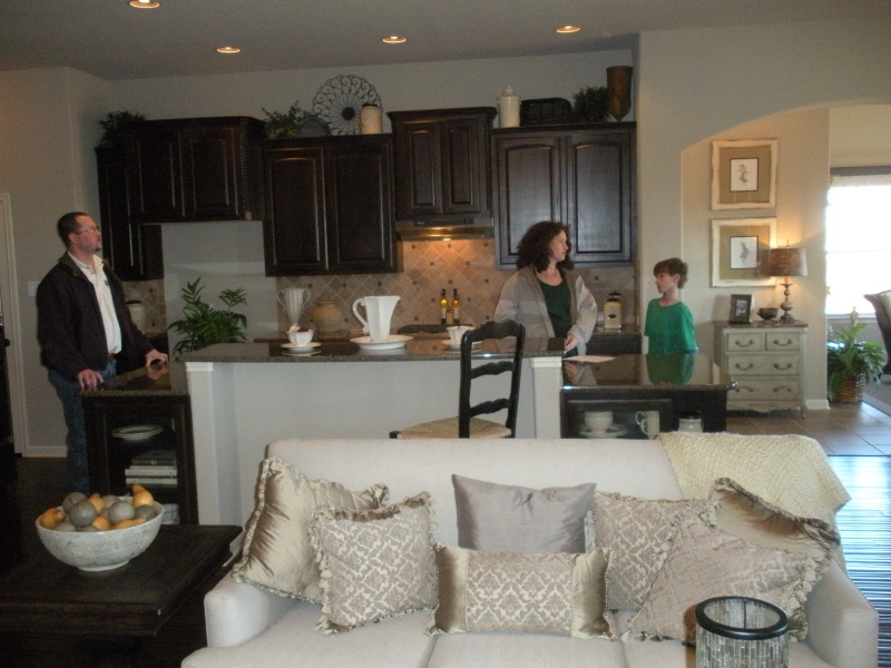 2010/02(February)/House-Hunting-Plans/800x600_2010-02-06-House-Hunting-06.JPG
