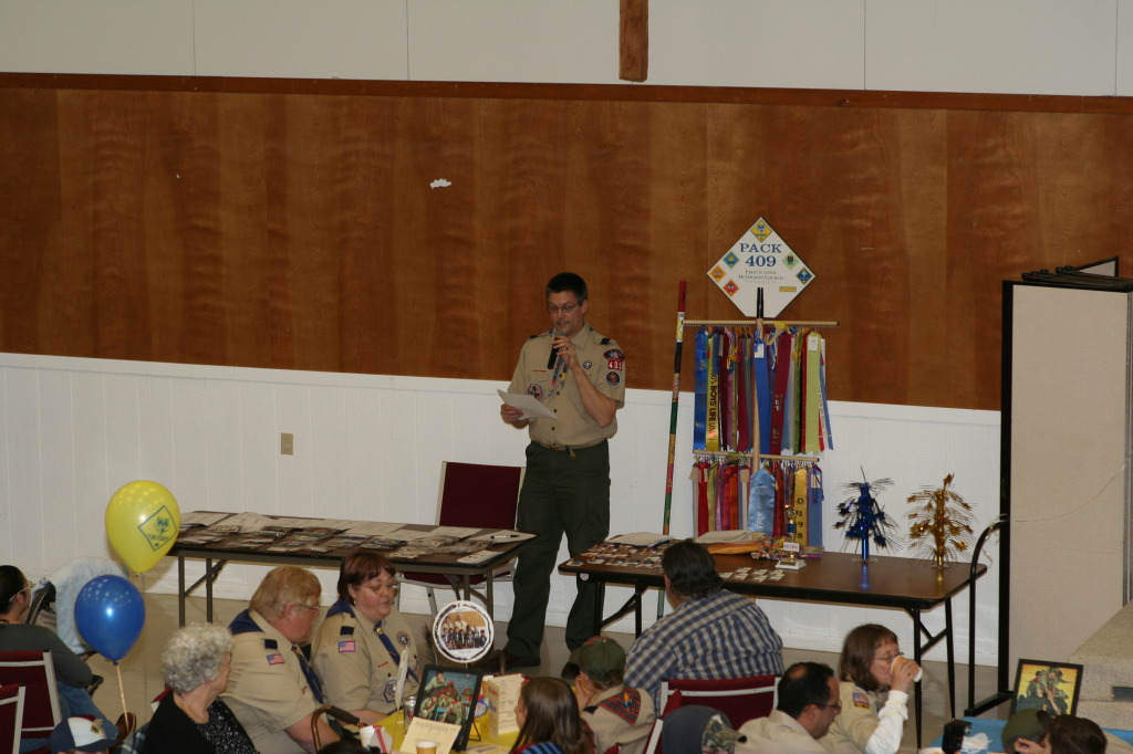 2010/02(February)/Pack409-Blue-and-Gold/1024x768_2010-02-20-Pack409-Blue-and-Gold-31-Matt.JPG