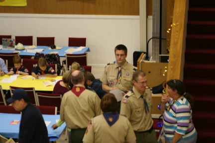 2010-02-20-Pack409-Blue-and-Gold-11-Travis-Matt.JPG
