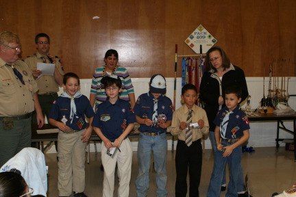 2010-02-20-Pack409-Blue-and-Gold-66-Dax.JPG