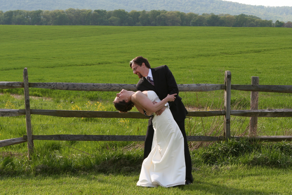 2010/04(April)/Lindsay-Andrew-Wedding/1024x768_2010-04-23-Lindsay-Andrew-Wedding-062.jpg