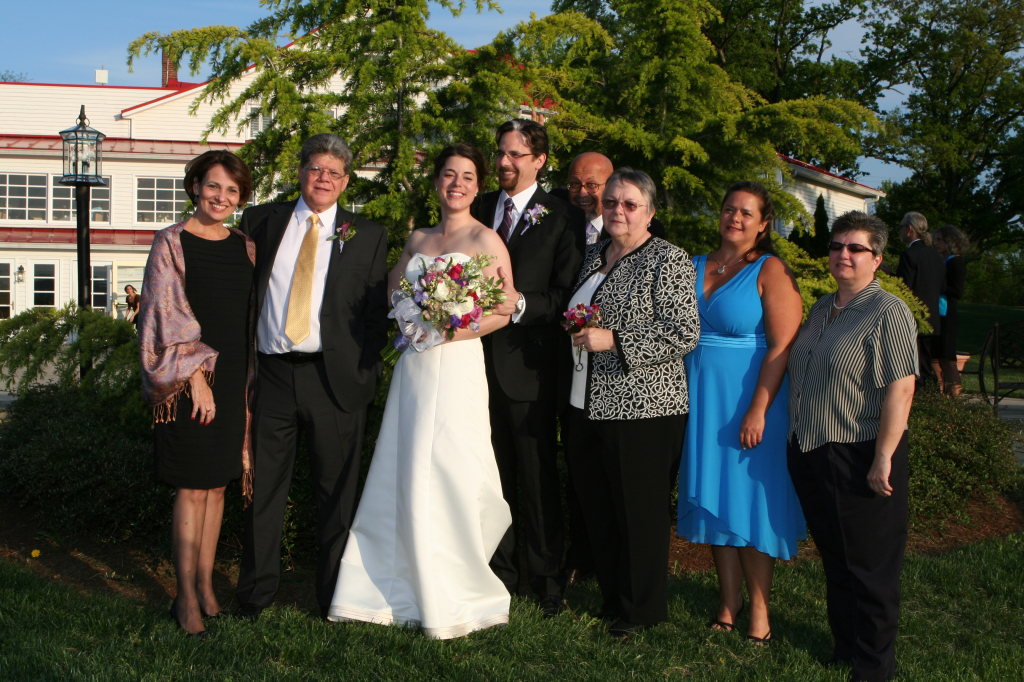 2010/04(April)/Lindsay-Andrew-Wedding/1024x768_2010-04-23-Lindsay-Andrew-Wedding-102.jpg