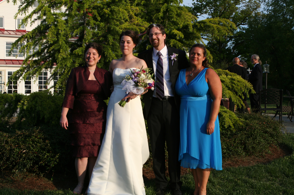 2010/04(April)/Lindsay-Andrew-Wedding/1024x768_2010-04-23-Lindsay-Andrew-Wedding-104.jpg