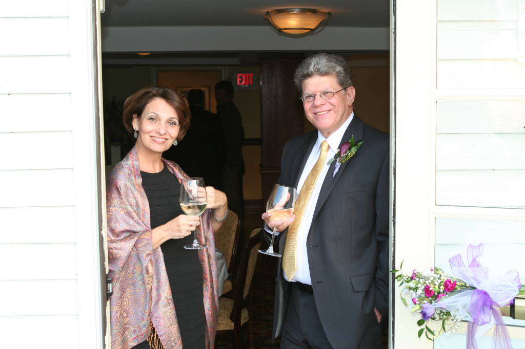 2010/04(April)/Lindsay-Andrew-Wedding/1024x768_2010-04-23-Lindsay-Andrew-Wedding-121.jpg