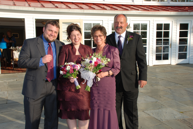 2010/04(April)/Lindsay-Andrew-Wedding/640x480_2010-04-23-Lindsay-Andrew-Wedding-037.jpg