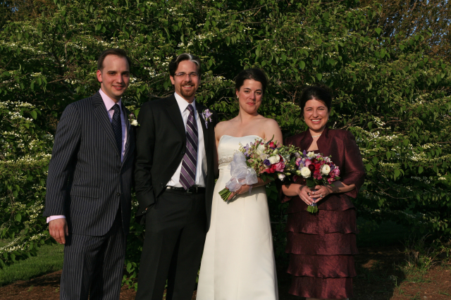 2010/04(April)/Lindsay-Andrew-Wedding/640x480_2010-04-23-Lindsay-Andrew-Wedding-090.jpg