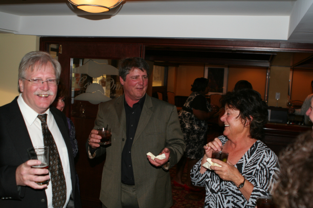 2010/04(April)/Lindsay-Andrew-Wedding/640x480_2010-04-23-Lindsay-Andrew-Wedding-126.jpg