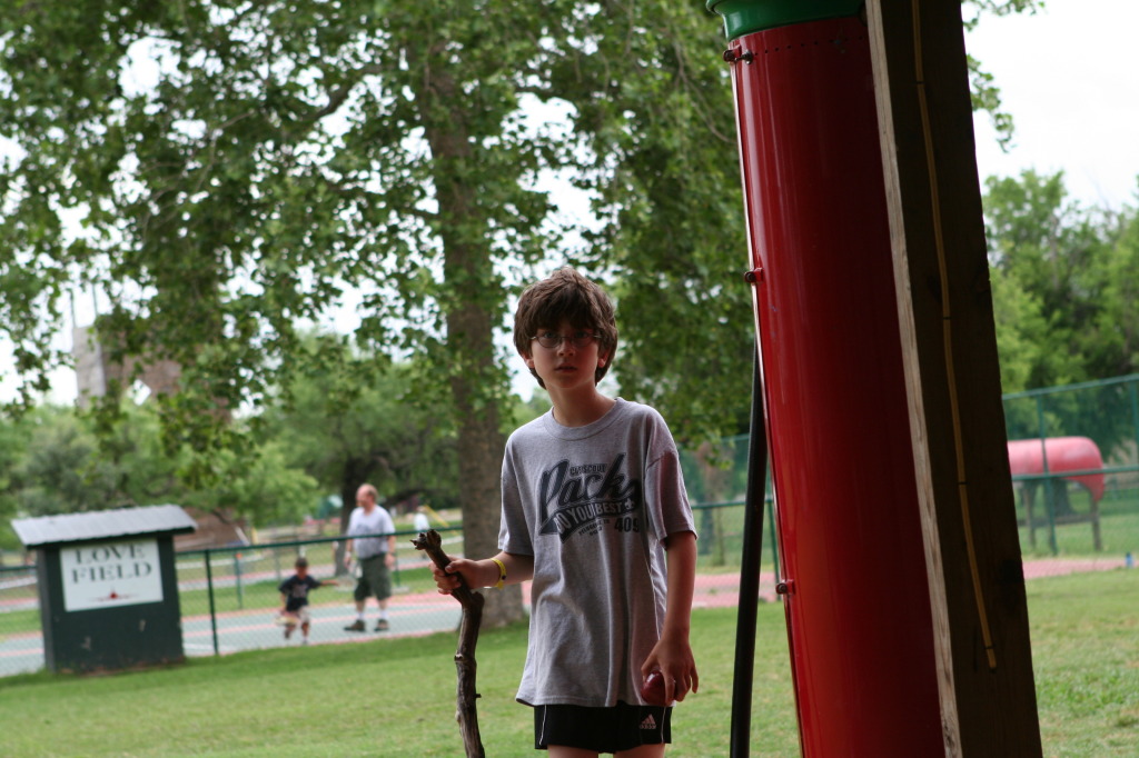 2010/05(May)/Pack409-Camp-Champions/1024x768_2010-05-22-Pack409-Camp-Champions-008-Dax.JPG