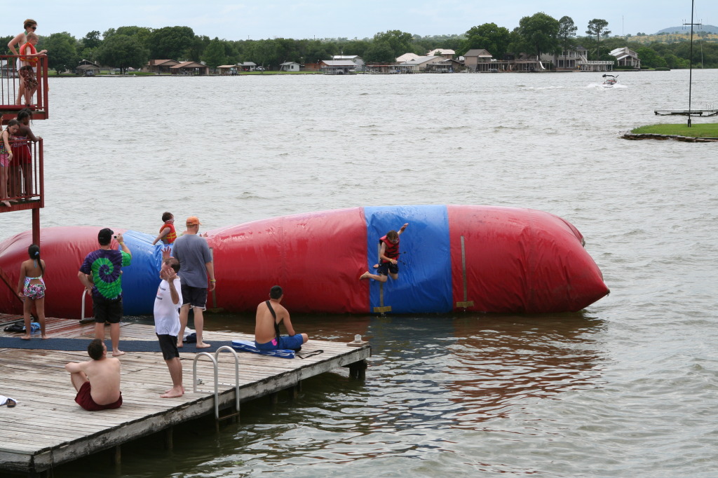 2010/05(May)/Pack409-Camp-Champions/1024x768_2010-05-22-Pack409-Camp-Champions-097-Blob.JPG