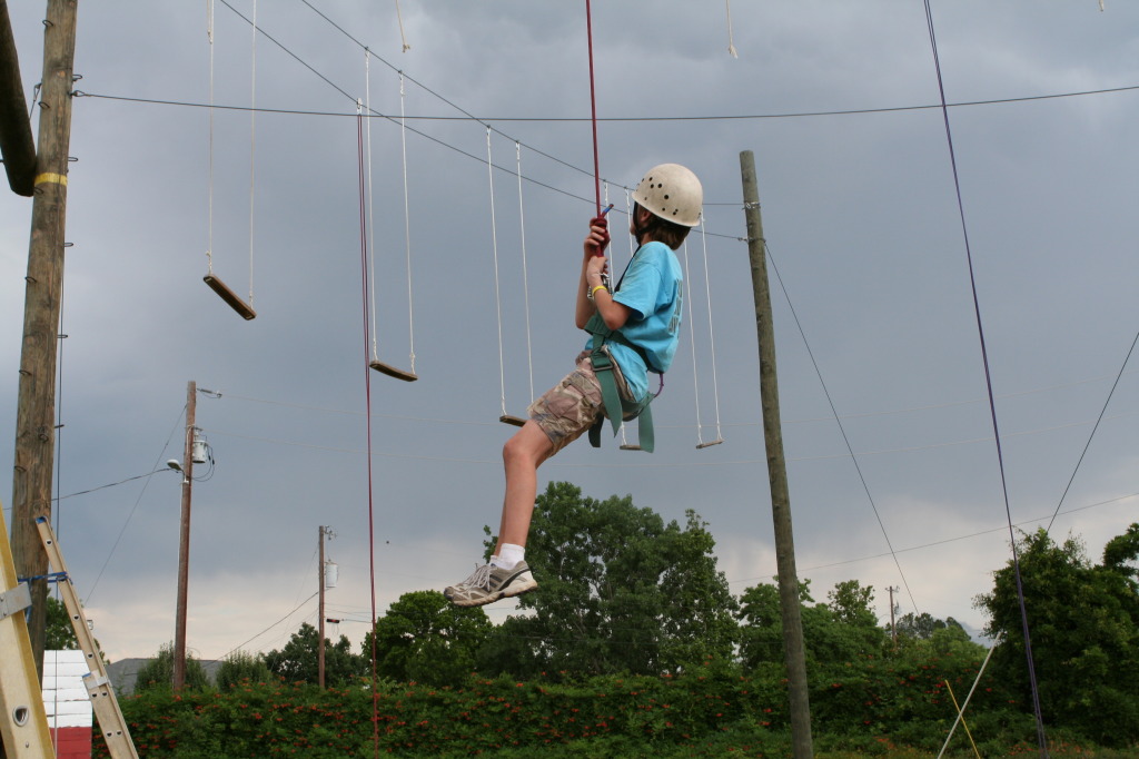 2010/05(May)/Pack409-Camp-Champions/1024x768_2010-05-22-Pack409-Camp-Champions-176-High-Ropes-Chance.JPG