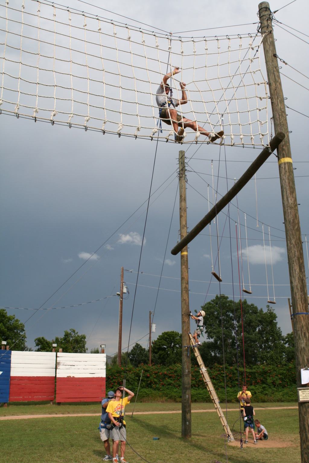 2010/05(May)/Pack409-Camp-Champions/1024x768_2010-05-22-Pack409-Camp-Champions-183-High-Ropes-Travis.JPG