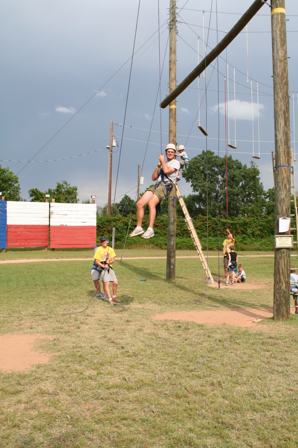 2010/05(May)/Pack409-Camp-Champions/1024x768_2010-05-22-Pack409-Camp-Champions-185-High-Ropes-Travis.JPG