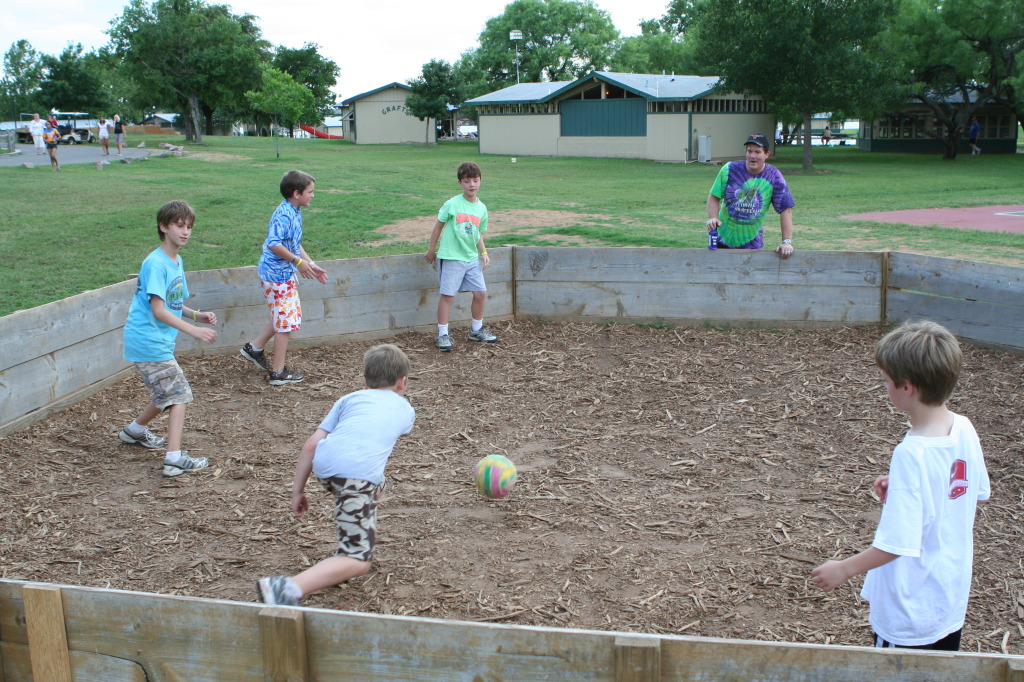 2010-05-22-Pack409-Camp-Champions-364-Chance-Case.JPG