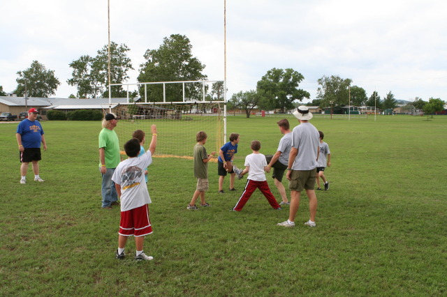 2010/05(May)/Pack409-Camp-Champions/640x480_2010-05-22-Pack409-Camp-Champions-054-Chance.JPG