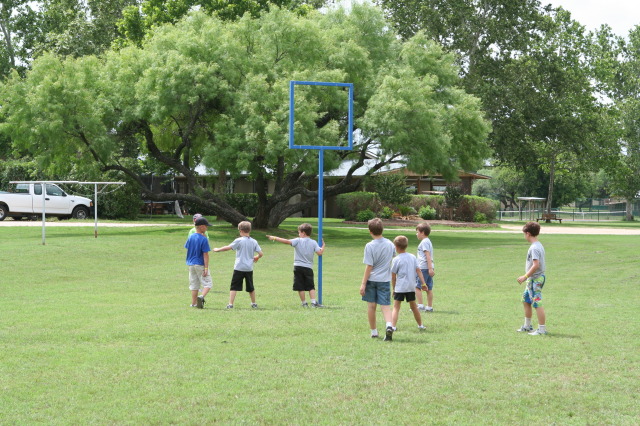 2010-05-22-Pack409-Camp-Champions-060-Football-Quiddich.JPG