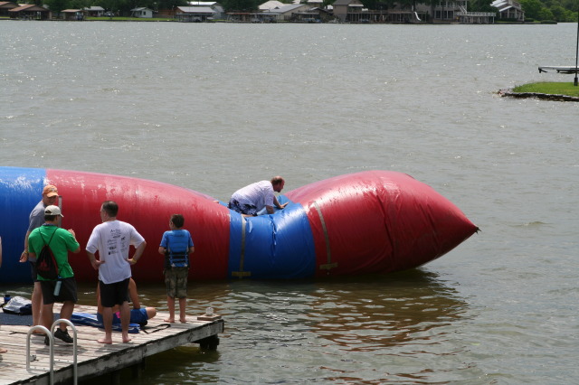 2010-05-22-Pack409-Camp-Champions-103-Blob.JPG