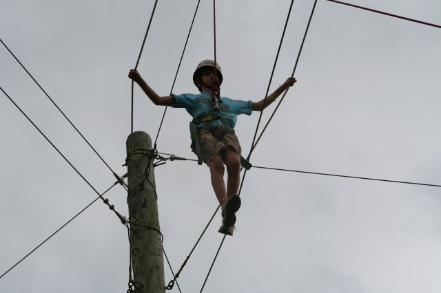 2010/05(May)/Pack409-Camp-Champions/640x480_2010-05-22-Pack409-Camp-Champions-164-High-Ropes-Chance.JPG