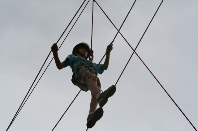2010/05(May)/Pack409-Camp-Champions/640x480_2010-05-22-Pack409-Camp-Champions-171-High-Ropes-Chance.JPG
