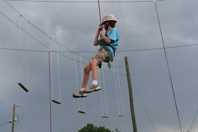 2010/05(May)/Pack409-Camp-Champions/640x480_2010-05-22-Pack409-Camp-Champions-175-High-Ropes-Chance.JPG