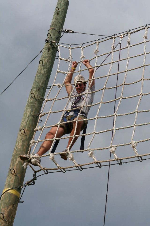 2010/05(May)/Pack409-Camp-Champions/640x480_2010-05-22-Pack409-Camp-Champions-180-High-Ropes-Travis.JPG