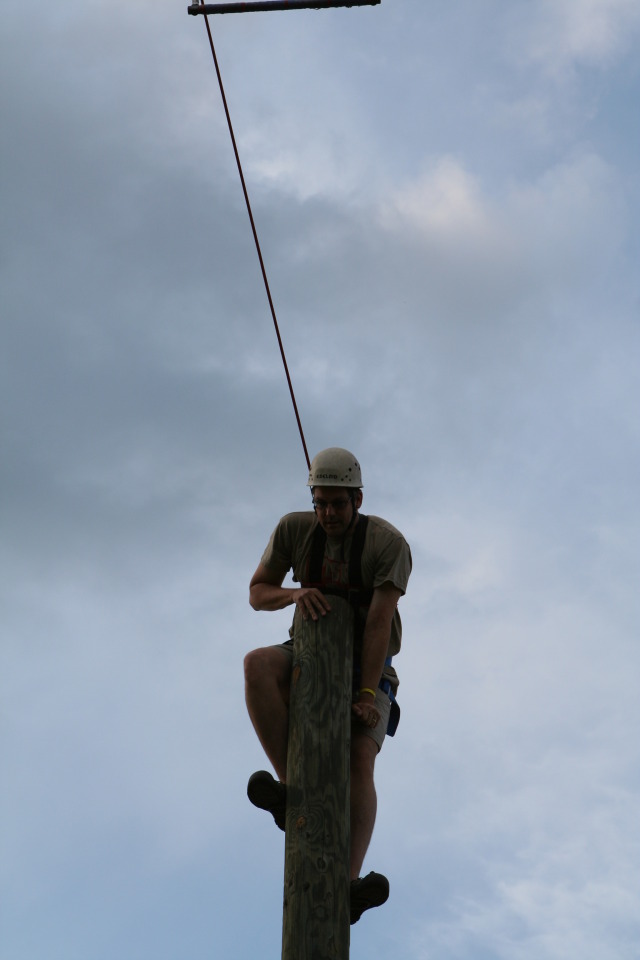 2010-05-22-Pack409-Camp-Champions-317-Matt-Trapeze-Jump.JPG