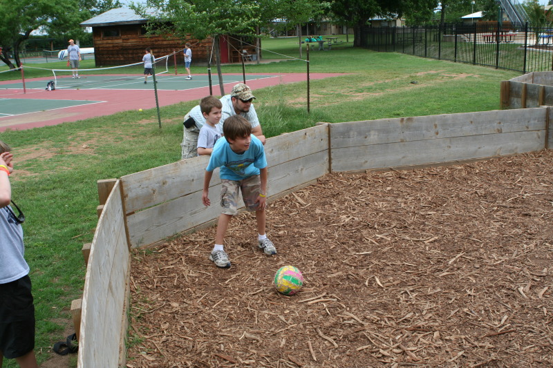 2010-05-22-Pack409-Camp-Champions-013-GaGa-Chance.JPG
