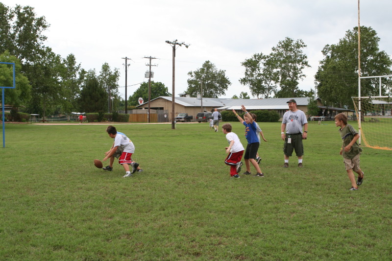 2010-05-22-Pack409-Camp-Champions-041-Football-Quiddich.JPG