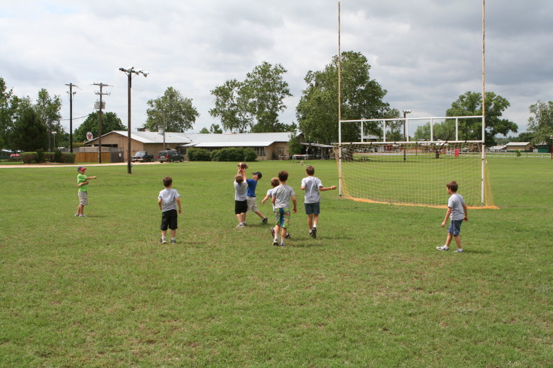 2010-05-22-Pack409-Camp-Champions-063-Football-Quiddich.JPG