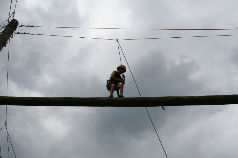 2010/05(May)/Pack409-Camp-Champions/800x600_2010-05-22-Pack409-Camp-Champions-136-High-Ropes-Andrew.JPG