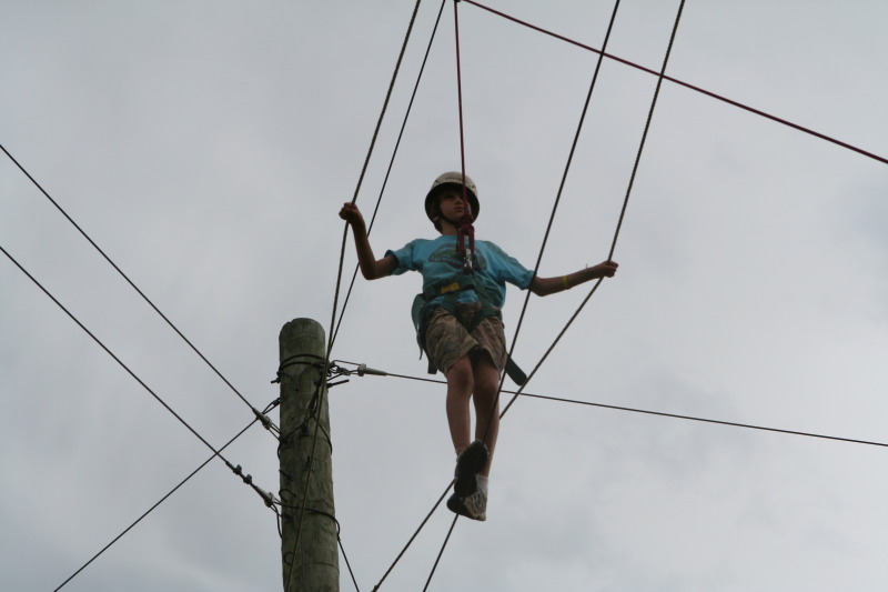 2010/05(May)/Pack409-Camp-Champions/800x600_2010-05-22-Pack409-Camp-Champions-165-High-Ropes-Chance.JPG