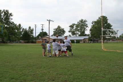 2010-05-22-Pack409-Camp-Champions-034-Football-Quiddich.JPG