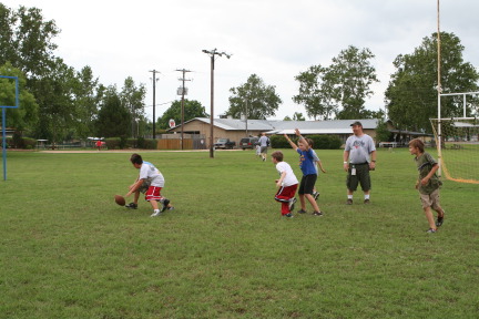 2010-05-22-Pack409-Camp-Champions-041-Football-Quiddich.JPG