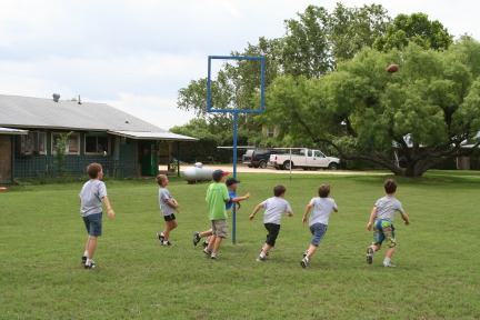 2010-05-22-Pack409-Camp-Champions-057-Football-Quiddich.JPG