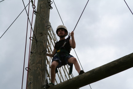 2010-05-22-Pack409-Camp-Champions-134-High-Ropes-Andrew.JPG